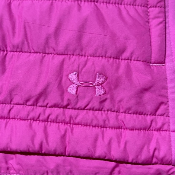 Under Armour - Picture 4 of 10